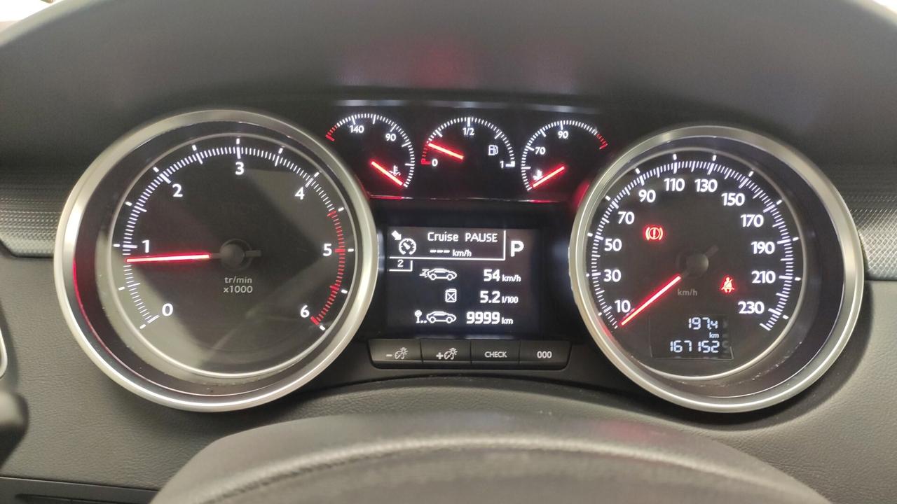 Peugeot 508 BlueHDi 180 EAT6 S&S Feline