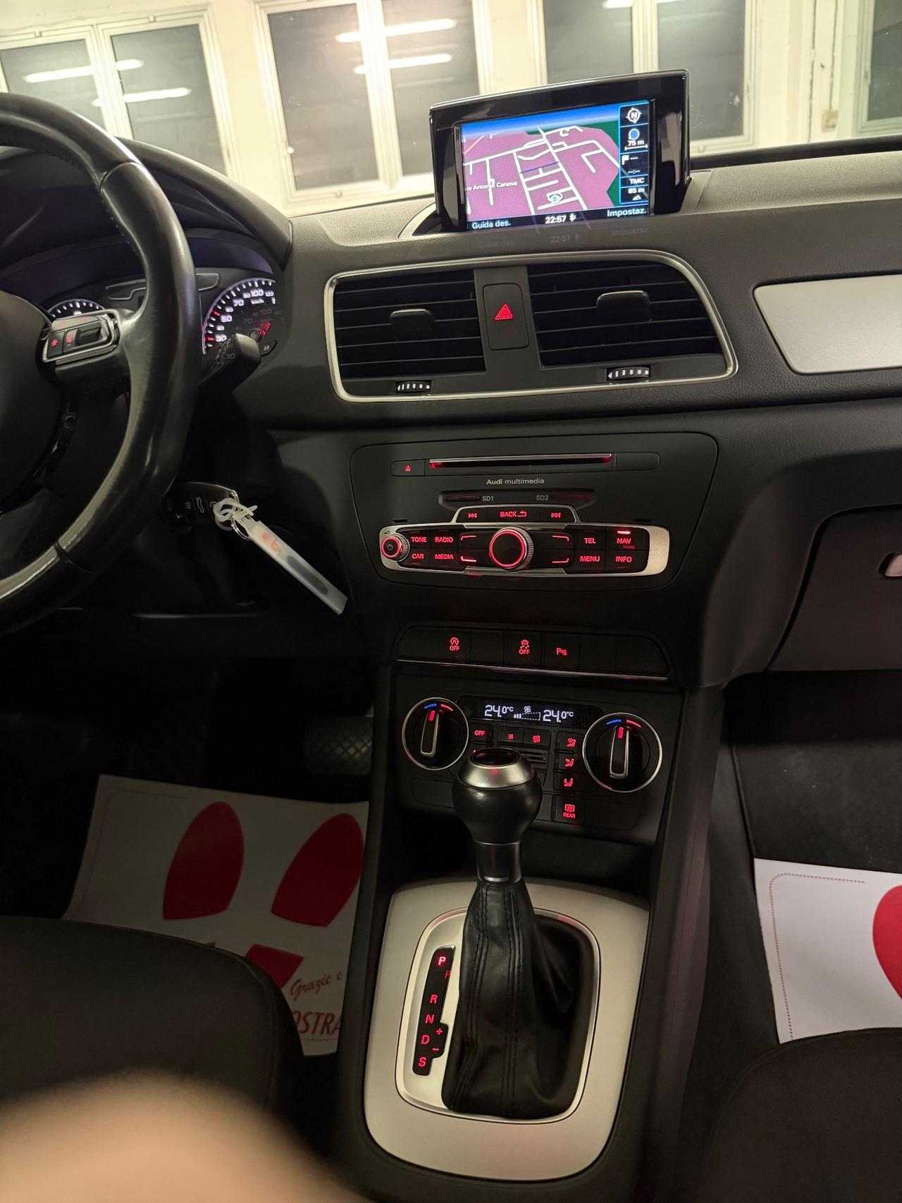 Audi Q3 2.0 TDI 150 CV Business