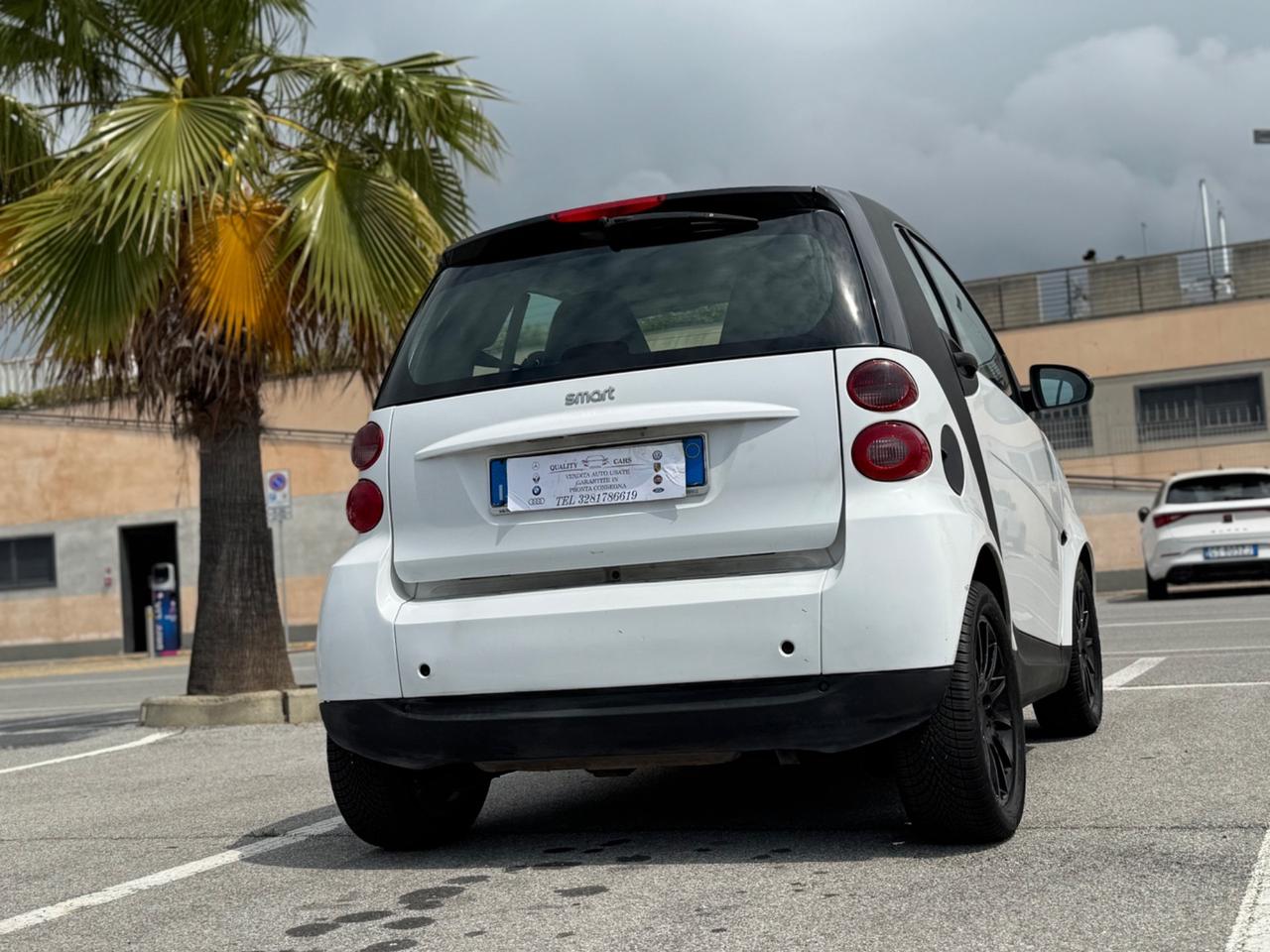 SMART FORTWO 1.0 BENZINA NEO PATENTATI 2008 12 MESI DI GARANZIA
