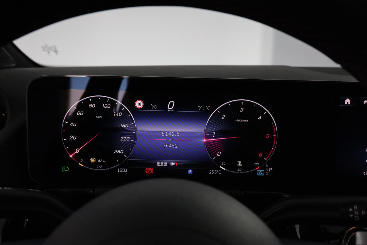 MERCEDES Classe GLA (H247) GLA 200 d Automatic PREMIUM