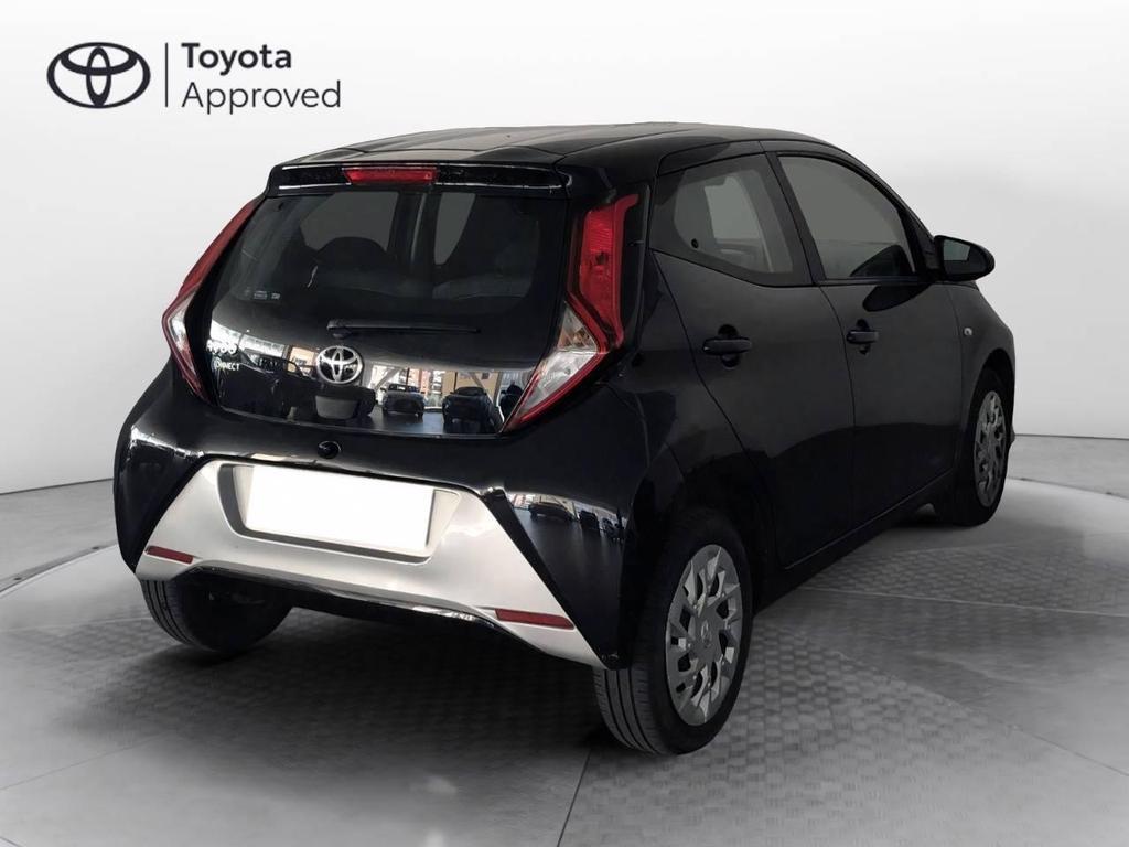 Toyota Aygo 5 Porte 1.0 VVT-i x-play