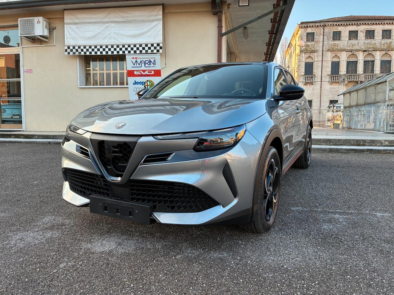 Alfa Romeo Junior 1.2 145 CV Hybrid eDCT6 Speciale