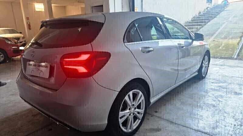 Mercedes-Benz A 180 d 110 CV Sport Automatic