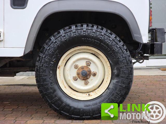 LAND ROVER Defender 2.4 TD4 122 CV 110 Crew Cab