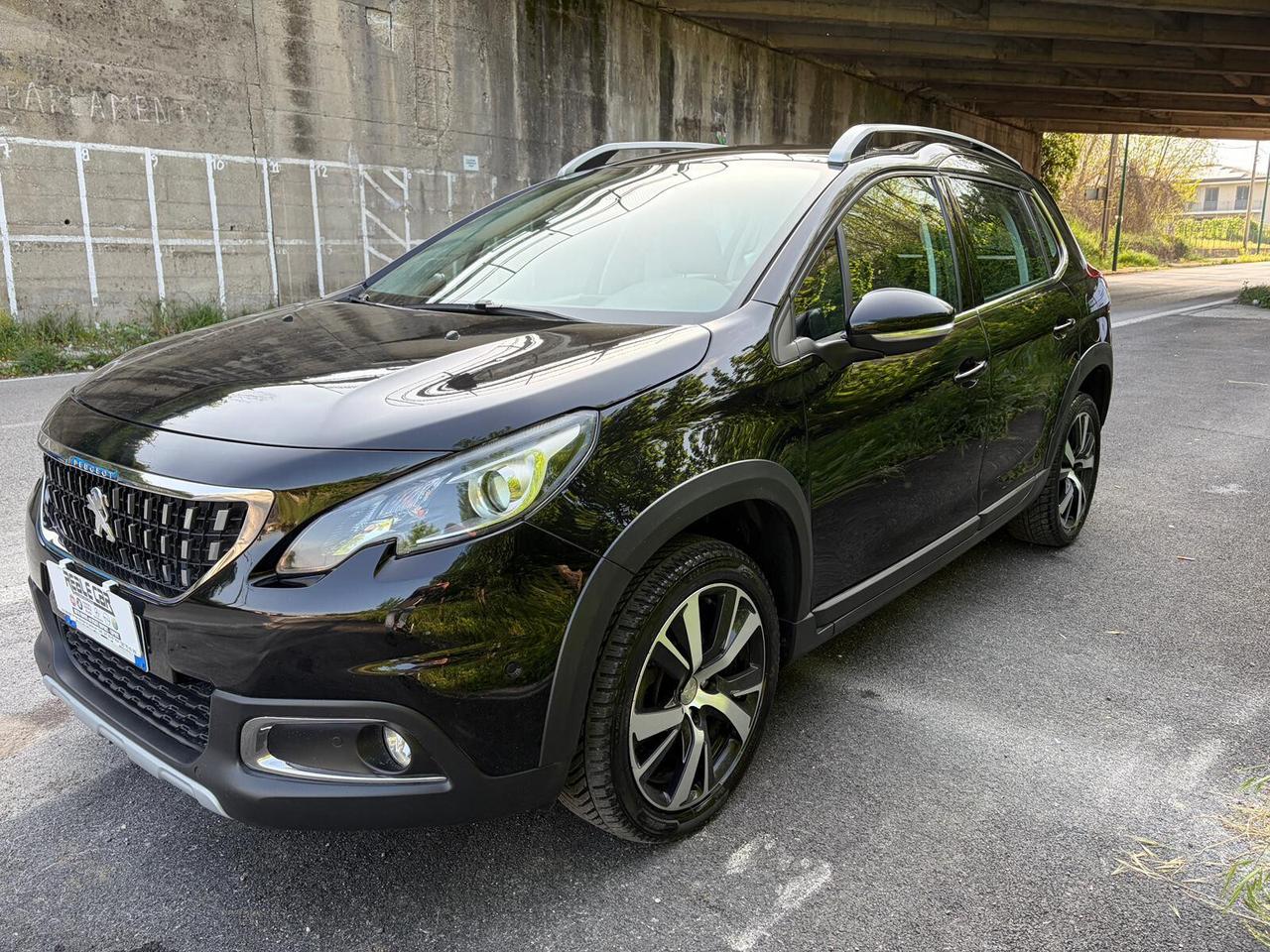 Peugeot 2008 1.6 BlueHDi 120cv S&S tetto Allure