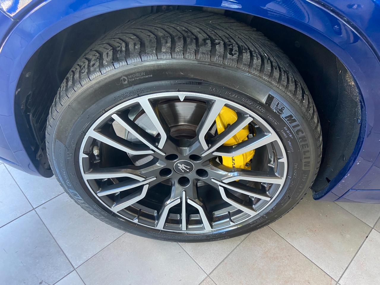 Maserati Grecale MHEV 300 CV AWD GT