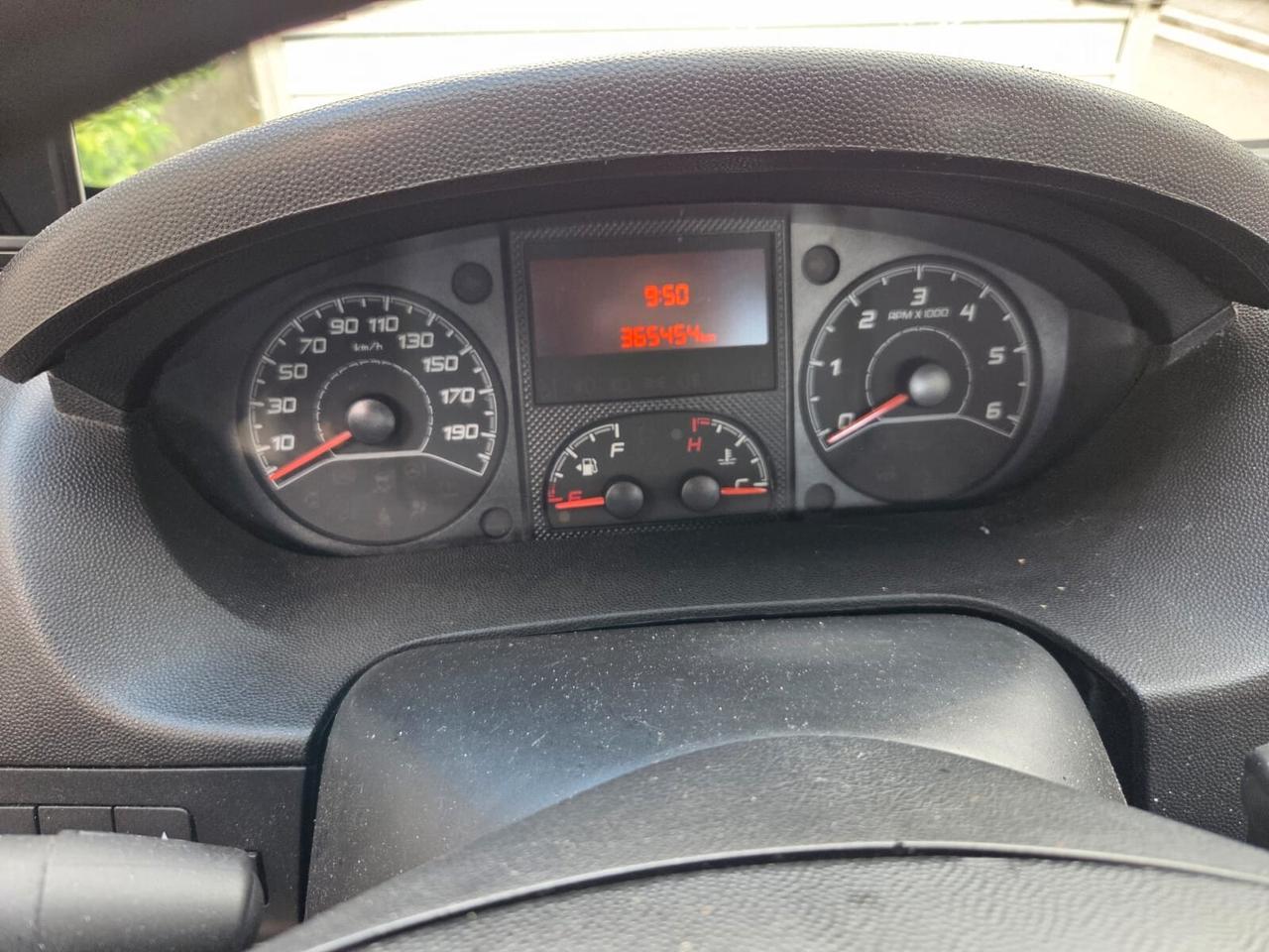 Peugeot Boxer 335 2.2 HDi/130CV FAP PLM Cassonato Acciaio