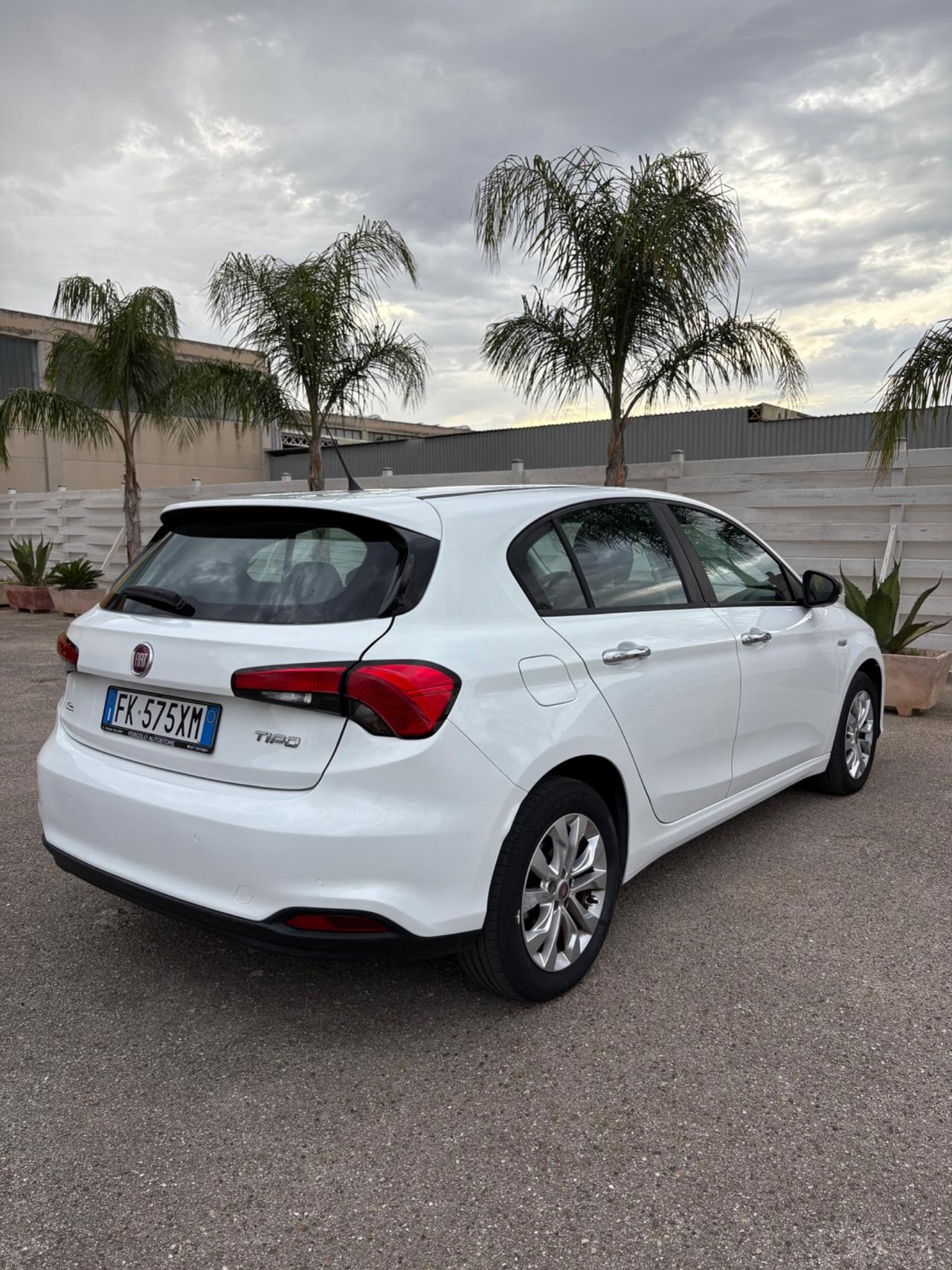 Fiat Tipo 1.3 Mjt con 108.000 km unico proprietario