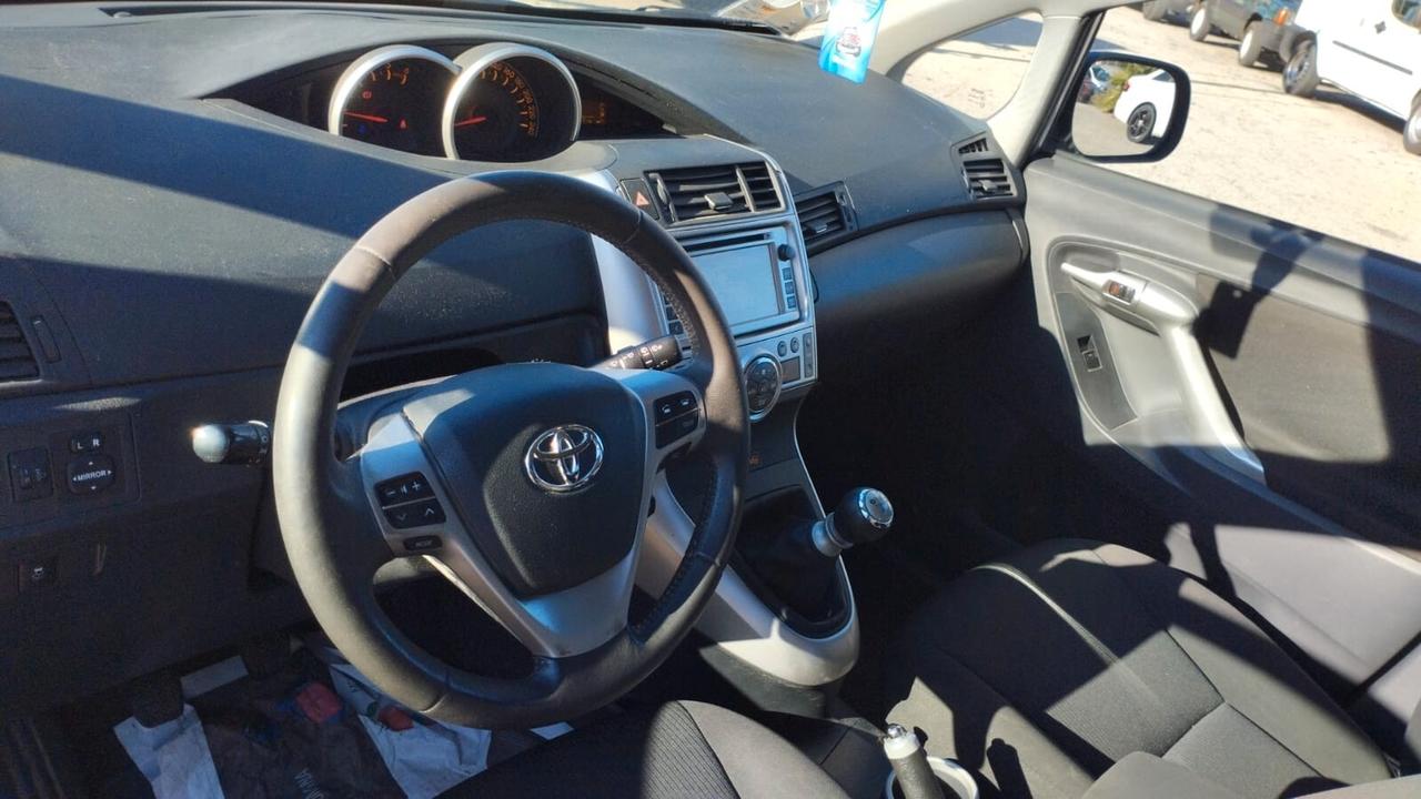 Toyota Verso 2.0 D Style 7 posti