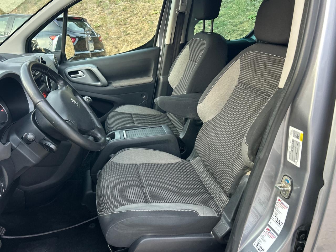 Peugeot Partner Tepee BlueHDi 100 Outdoor Euro6