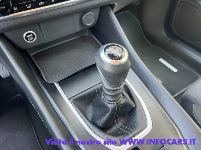 NISSAN Qashqai MHEV 140 CV N-Connecta Autocarro N1