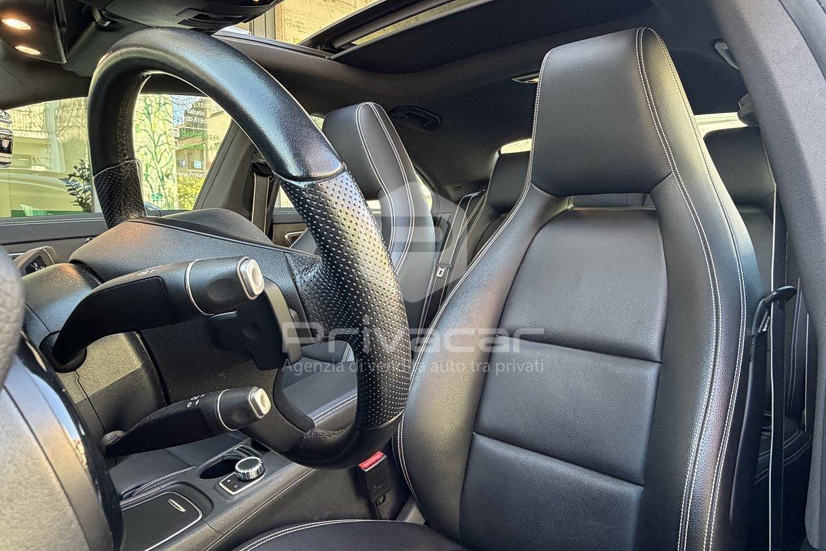 MERCEDES CLA 200 d Automatic Premium
