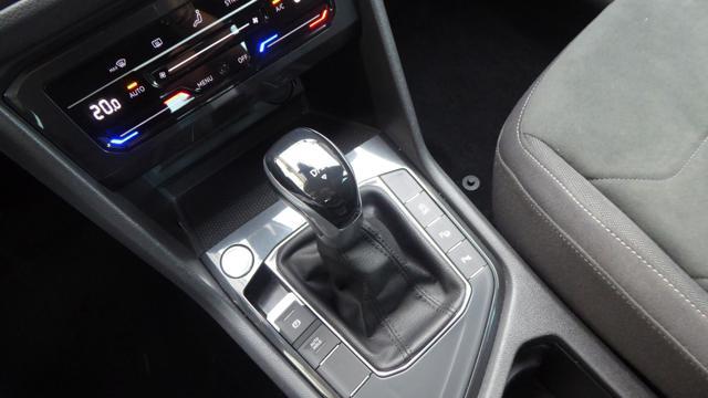 VOLKSWAGEN Tiguan 2.0 TDI 150 CV SCR DSG Elegance