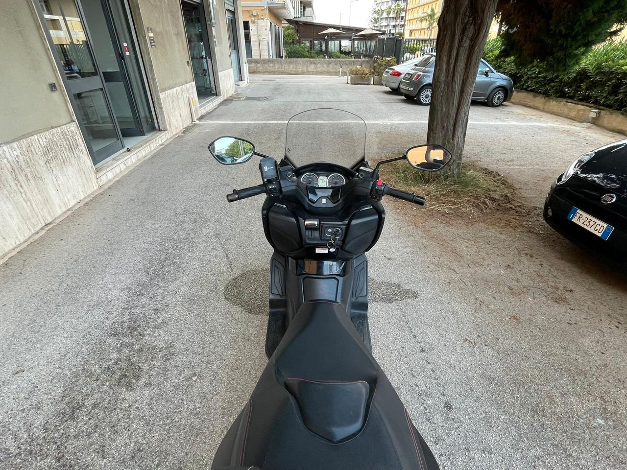 Suzuki Burgman 400