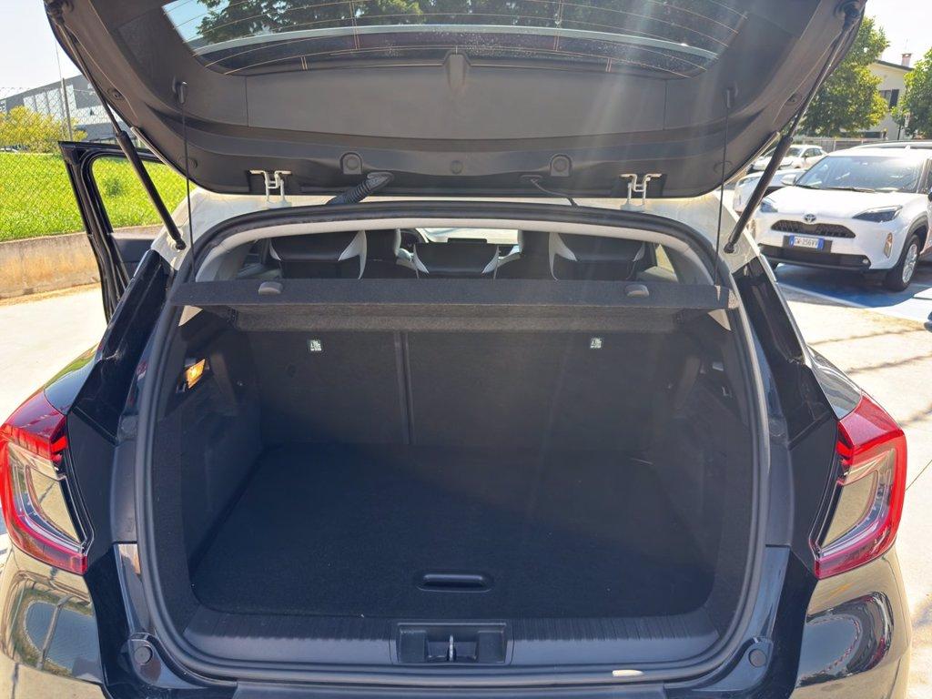 RENAULT Captur 1.6 e-tech hybrid intens 145cv auto del 2022