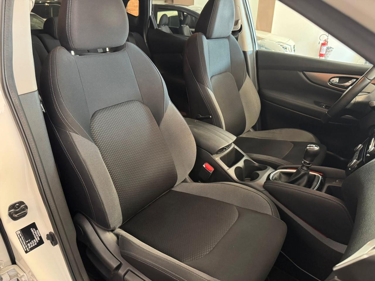 Nissan Qashqai 1.3 DIG-T 140 CV Tekna+