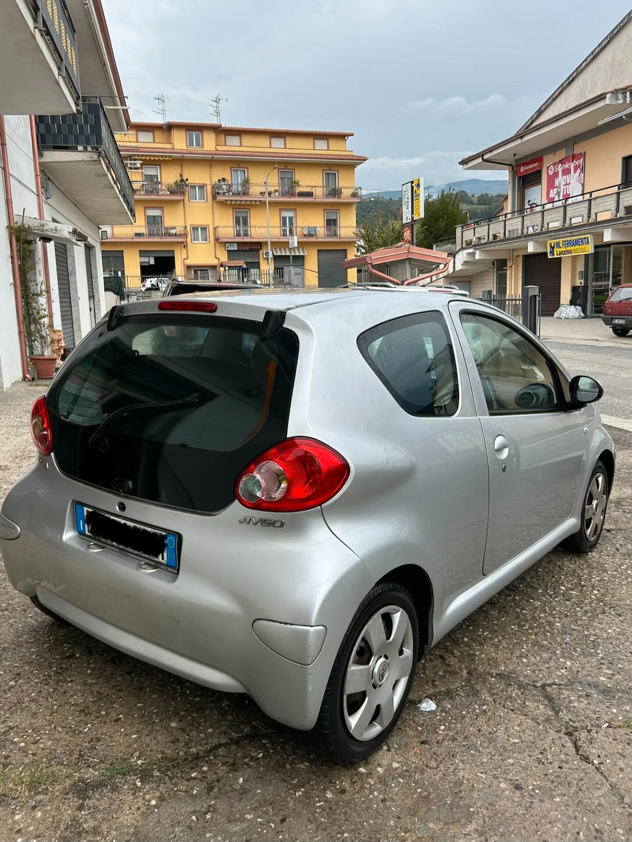 Toyota Aygo 1.0 12V VVT-i 3 porte Sol