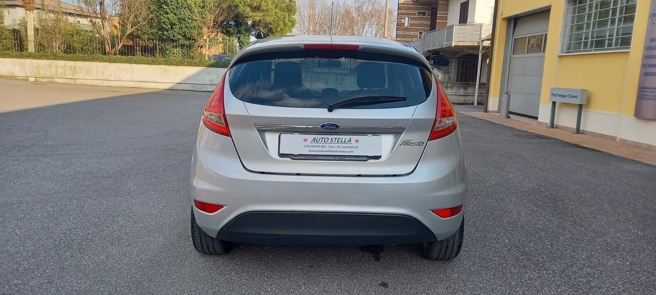 Ford Fiesta Modello Titanium cc. 1.250 Benzina 5 Porte 5 Posti SOLO 58.240 KM. Utilizzabile anche dai Neopatentati.