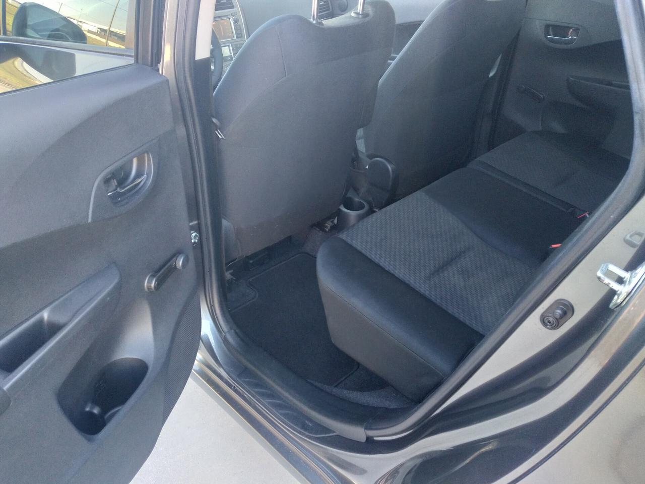 Toyota Yaris Verso-S 1.4D MT Active