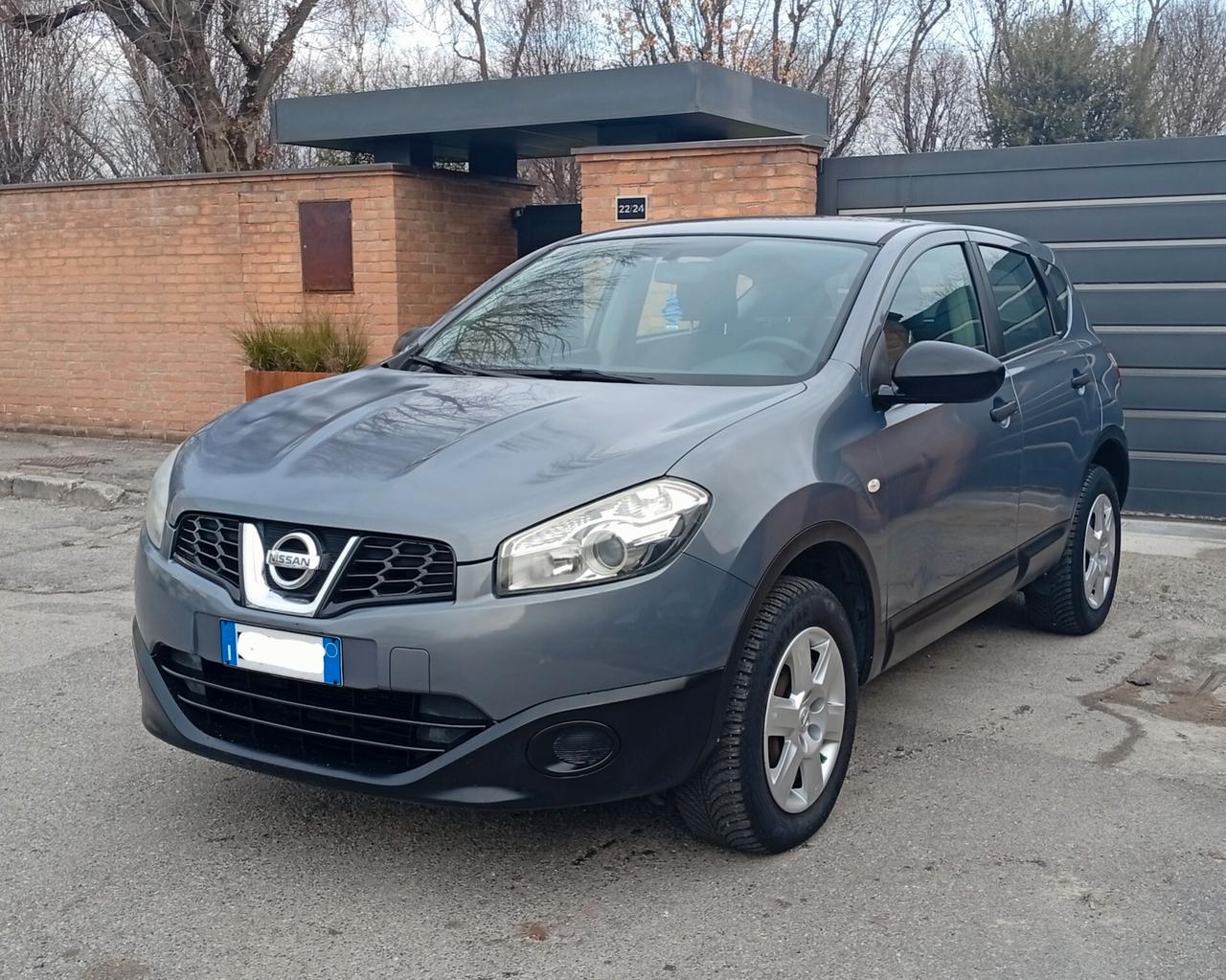 Nissan Qashqai 1.6 benzina Tekna 2010 Neop trattabile