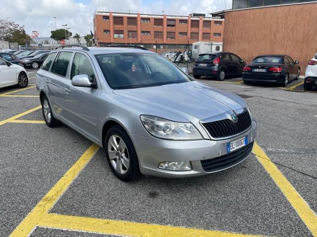 SKODA - Octavia Station Wagon - 1.6 TDI CR F.AP. Wagon Elegance