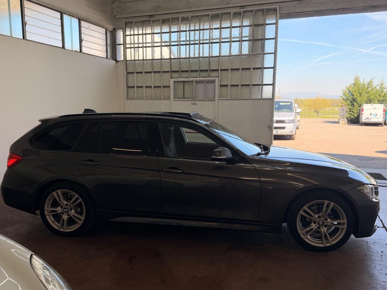 Bmw 320 320d xDrive Touring Msport