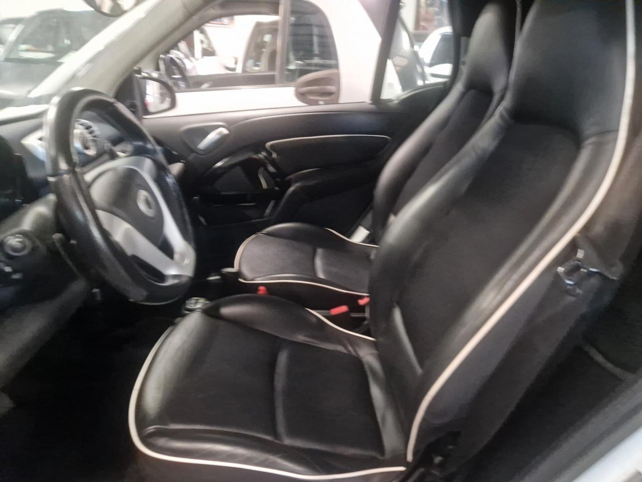 Cabrio pulse pelle motore revisionato garanzia navi
