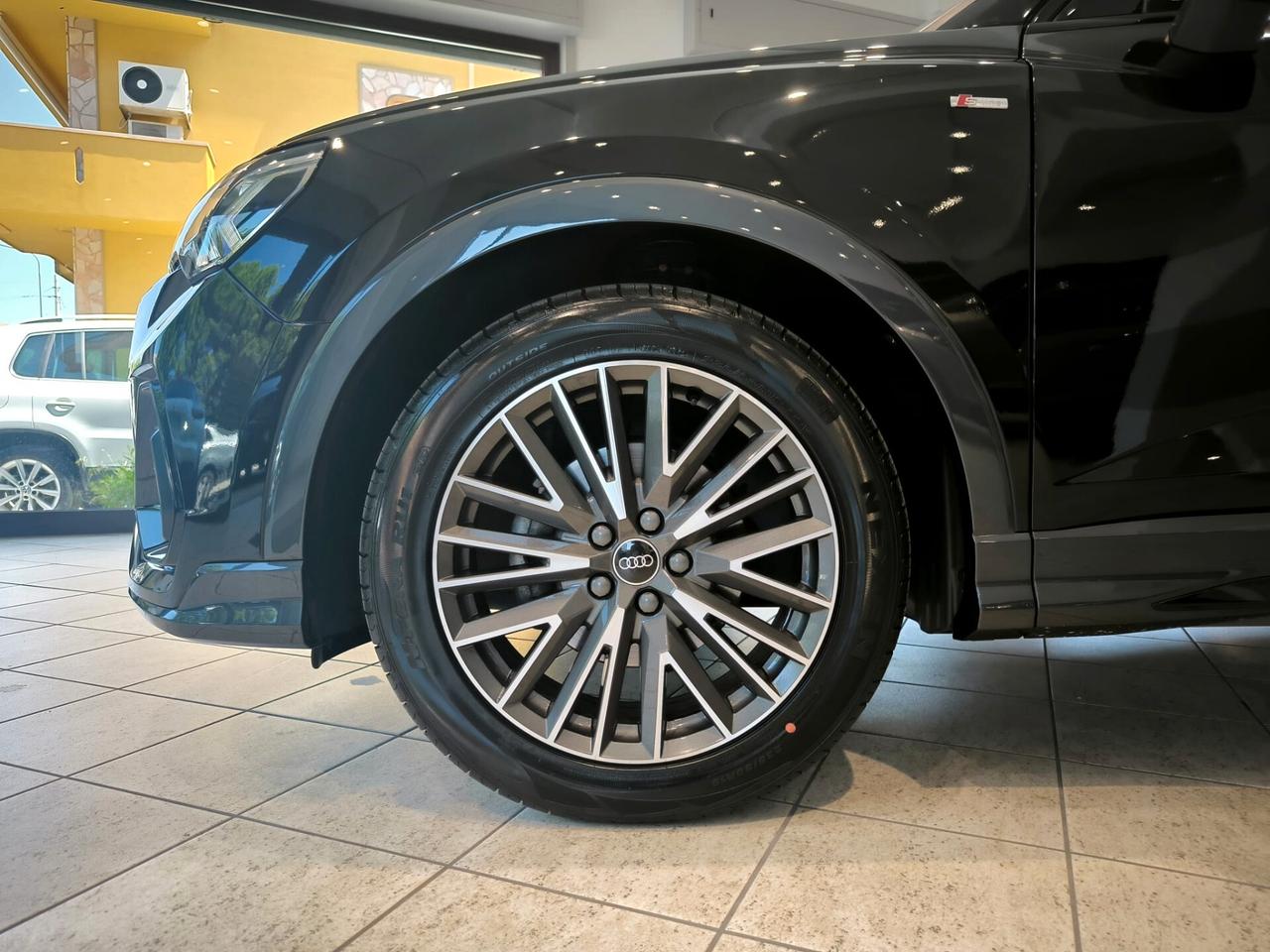 Audi Q3 SPB 35 TDI S tronic S line edition