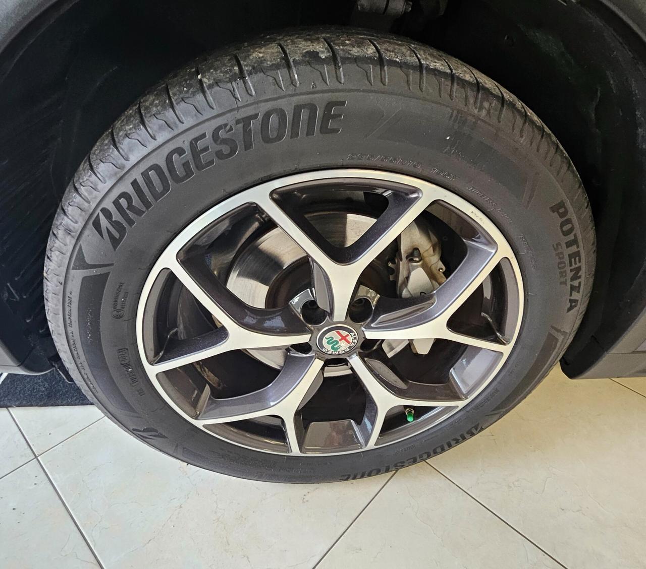 Alfa Romeo Stelvio 2.2 Turbodiesel 210 CV AT8 Q4 Super