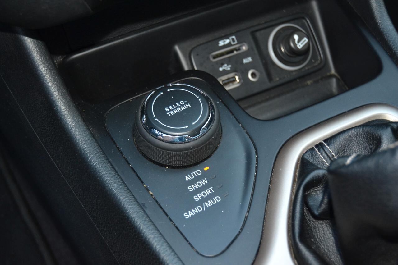 Jeep Cherokee 2.0 MJT 140CV 4WD Limited Navi/Pelle/KMDOC E6