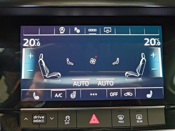 Audi A6 Avant 40 2.0 TDI S tronic - MATRIX - FULL LED - PELLE