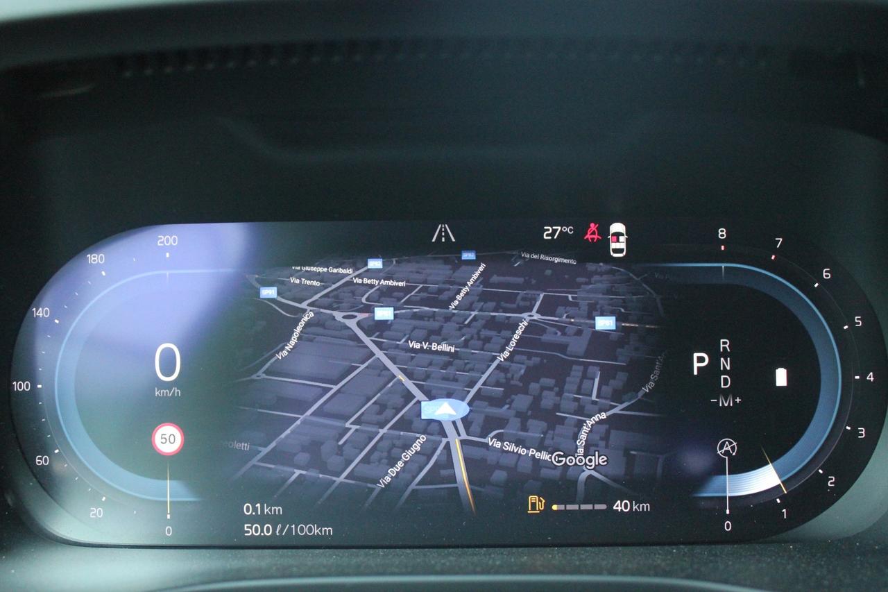 Volvo XC40 B3 AUTOMATICO CORE INTERNI IN PELLE CERCHI