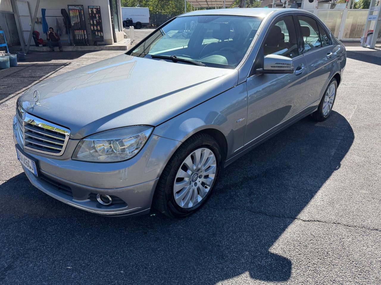 Mercedes-benz C 220 200 CDI BlueEFFICIENCY Avantgarde