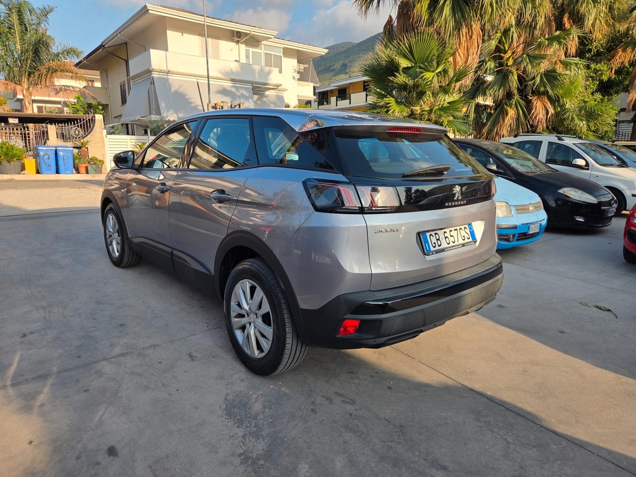 Peugeot 3008 BlueHDi 130 S&S Business - 2021