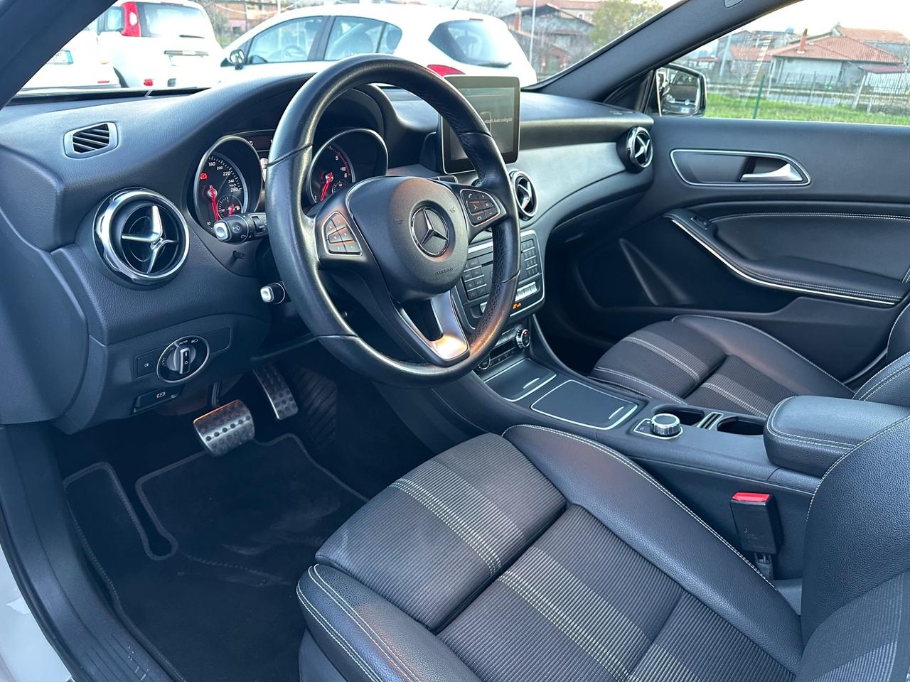 Mercedes-benz GLA 220 GLA 220 d Automatic Sport