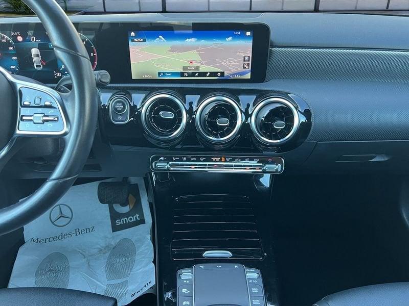 Mercedes-Benz Classe A A 180 d Sedan Automatic Sport Tech Pack