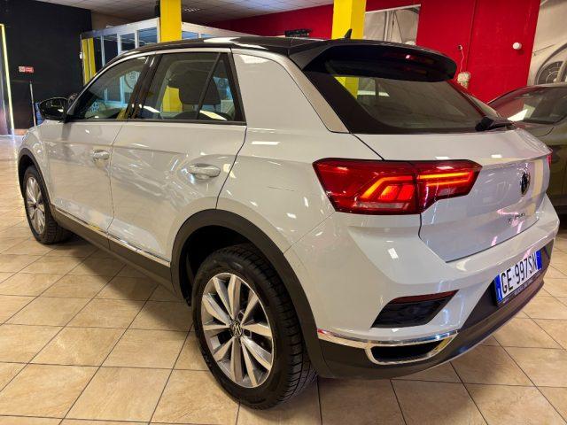 VOLKSWAGEN T-Roc 1.5 TSI ACT DSG UNICO PROP. - SERVICE CERTIFICATI