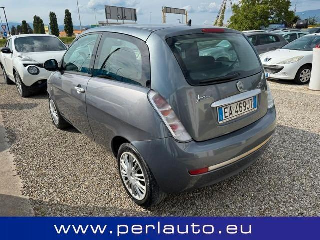 Lancia Ypsilon 1.2 Versus