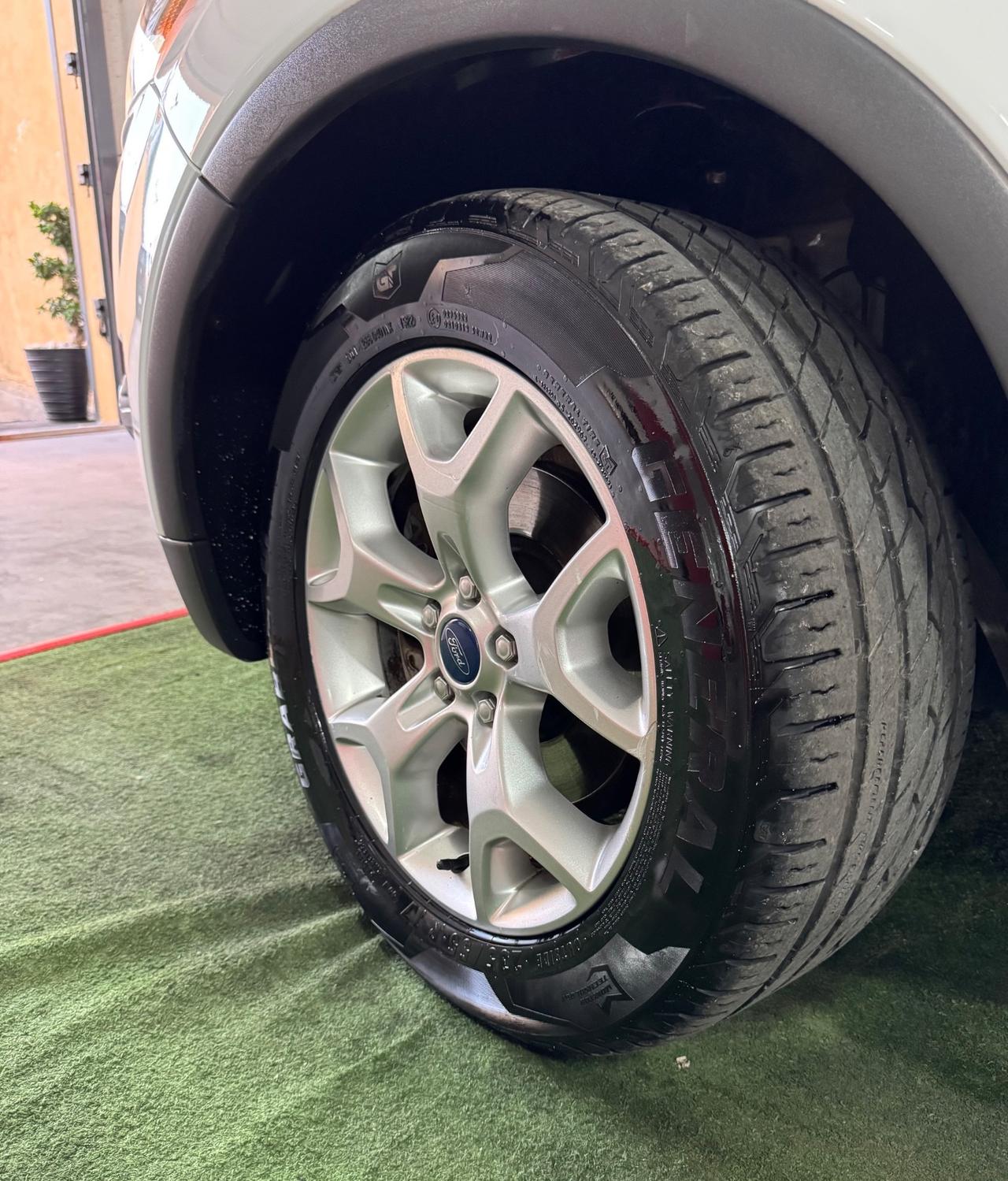 Ford Kuga 2.0 TDCi 140 CV 2WD Titanium UNICO PROPRIETARIO