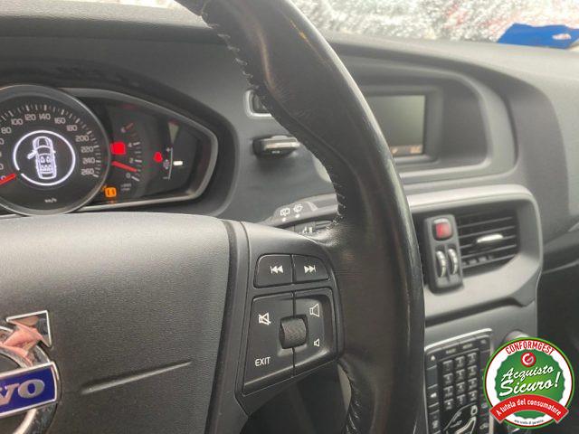 VOLVO V40 D2 1.6 Kinetic