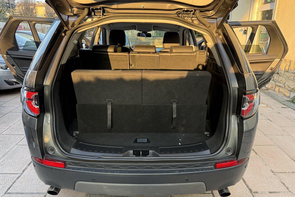 LAND ROVER Discovery Sport 2.0 TD4 180 CV HSE