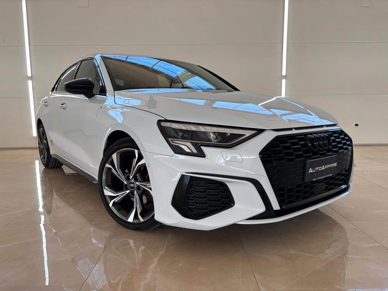 Audi A3 SPB 30 TDI S line edition