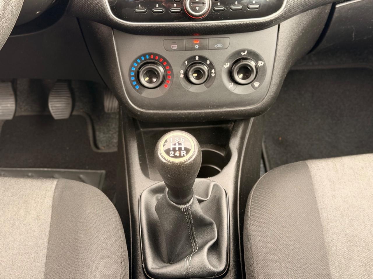 Fiat Punto 1.3 MJT II 75 CV Diesel 5 porte Street 2015
