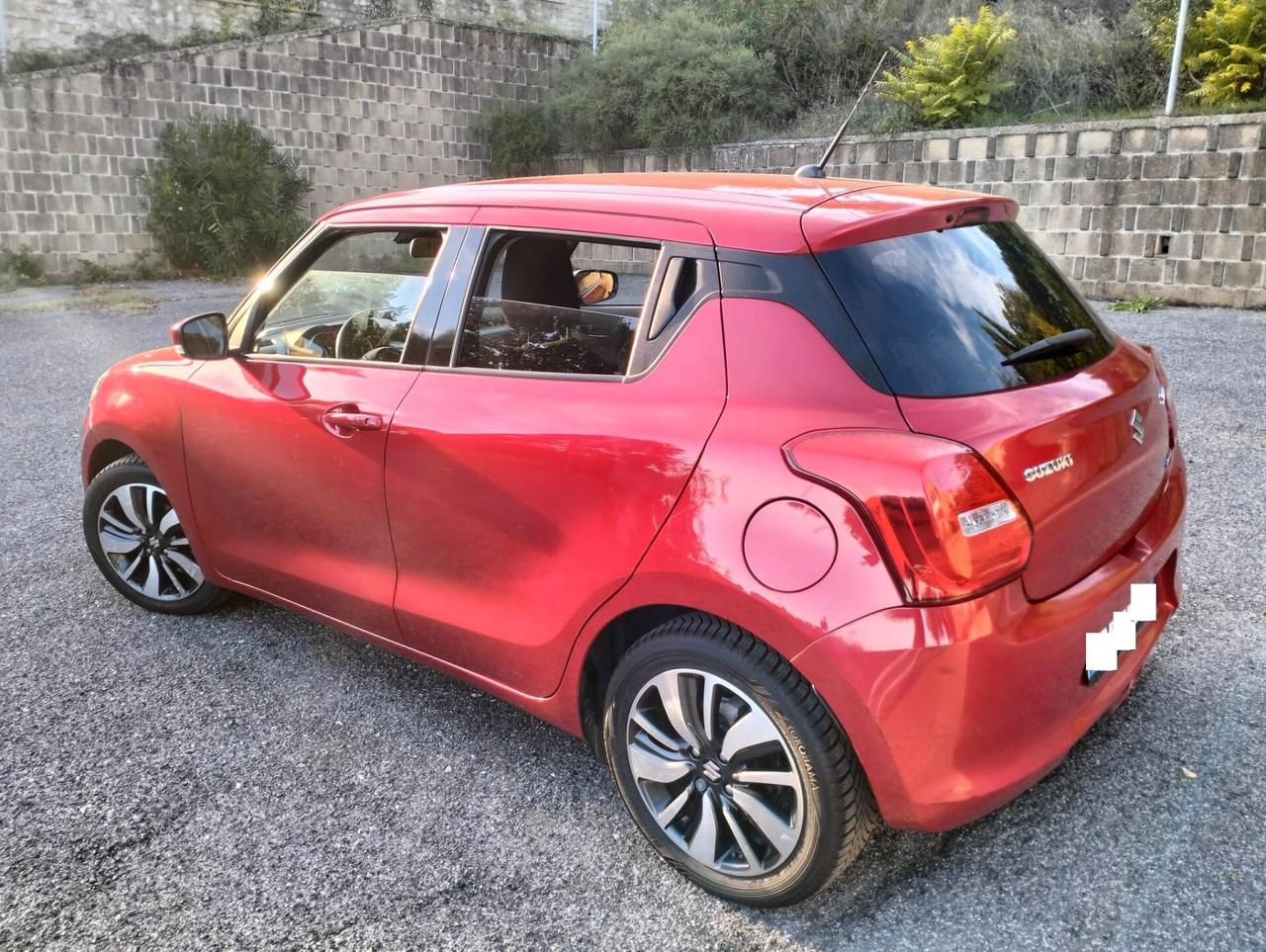 Suzuki Swift 1.2 Hybrid Top