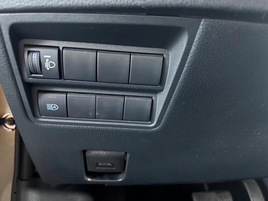 Toyota Yaris 1.5 Hybrid 5 porte Trend NEOPATENTATI