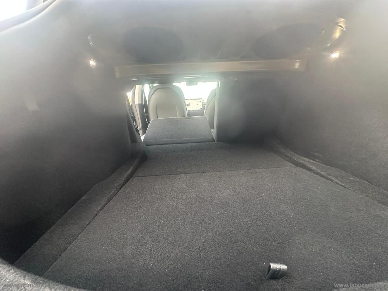 TESLA Model 3 NV35 RWD Premium 400 KM AUTONOMIA