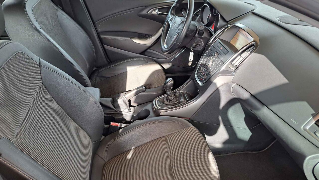 Opel Astra 1.7 CDTI 110CV S.Tourer