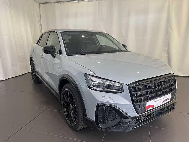 Audi Q2 35 TFSI S tronic Identity Black