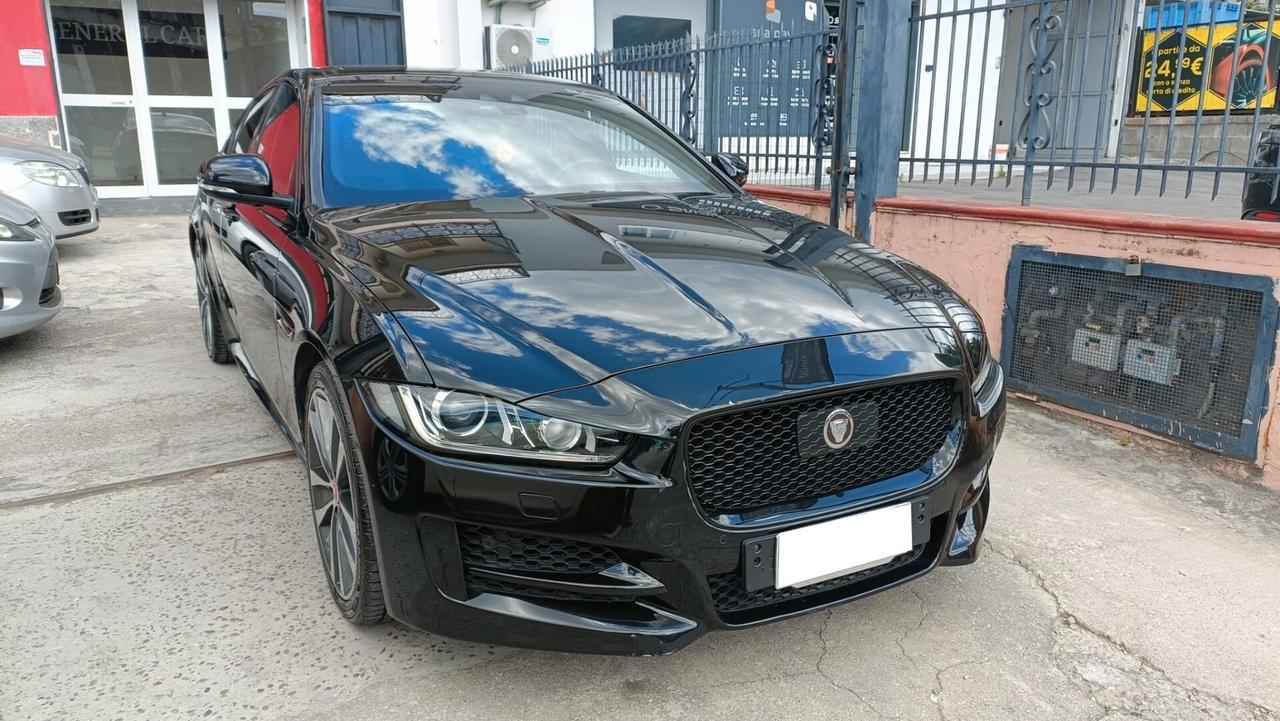 Jaguar XE 2.0 D Turbo 180CV aut. R-Sport