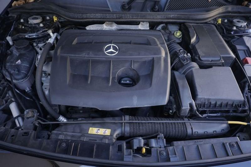 Mercedes-Benz GLA Mercedes-Benz GLA 180 d Sport 80KW ANNO 2017